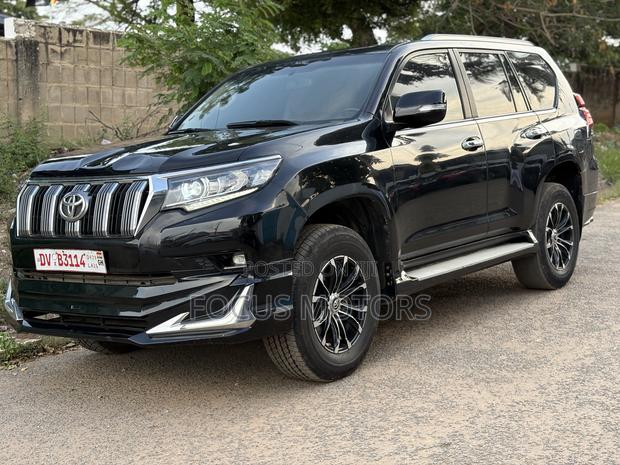 Toyota Land Cruiser Prado 2.7 2019 Black