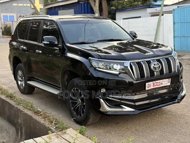 Toyota Land Cruiser Prado 2.7 2019 Black
