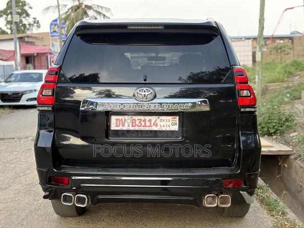 Toyota Land Cruiser Prado 2.7 2019 Black