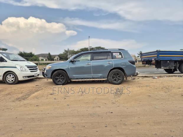 Toyota Highlander 4x4 2009 Blue