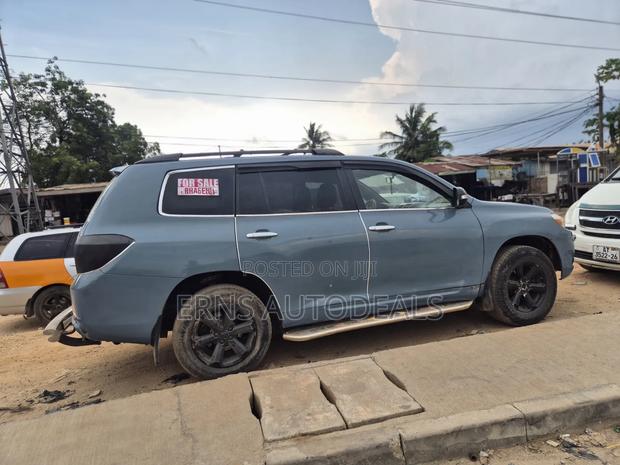 Toyota Highlander 4x4 2009 Blue