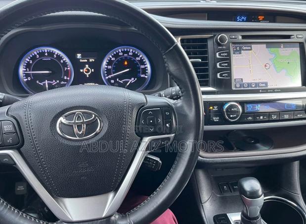 Toyota Highlander 2019 Black