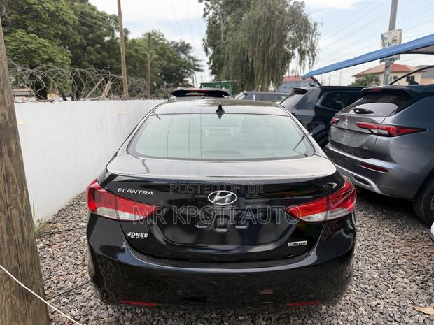 Hyundai Elantra 2013 Black
