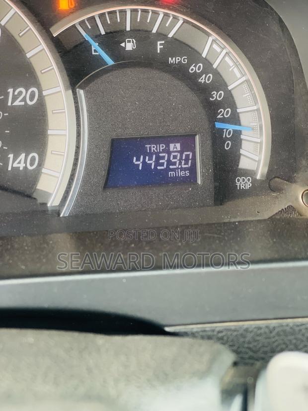Toyota Camry SE 4dr Sedan (2.5L 4cyl 6A) 2014 Red