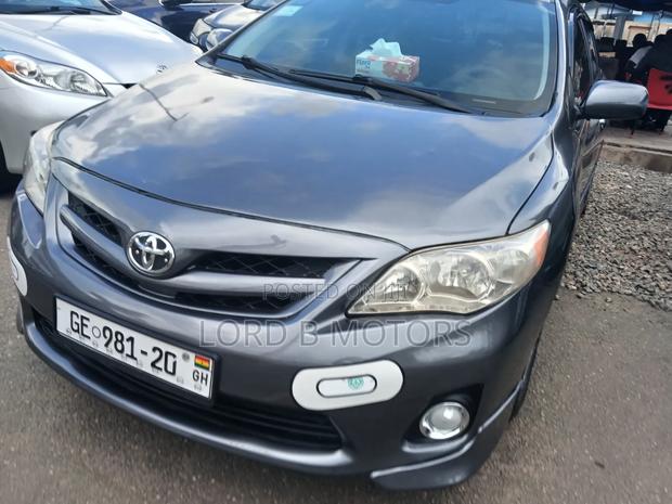 Toyota Corolla S 4dr Sedan (1.8L 4cyl 4A) 2013 Gray