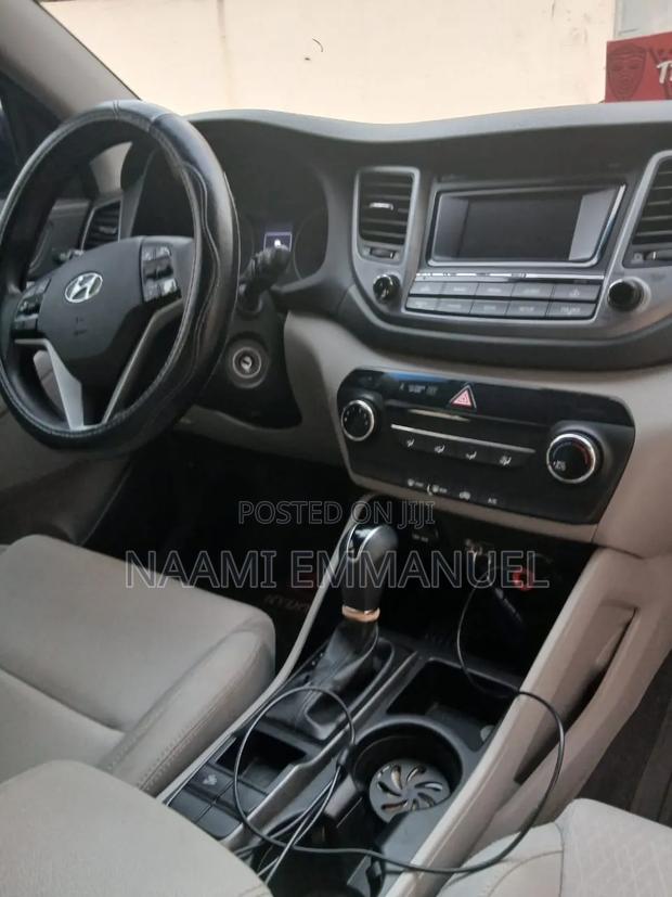 Hyundai Tucson SE AWD 2017 Black