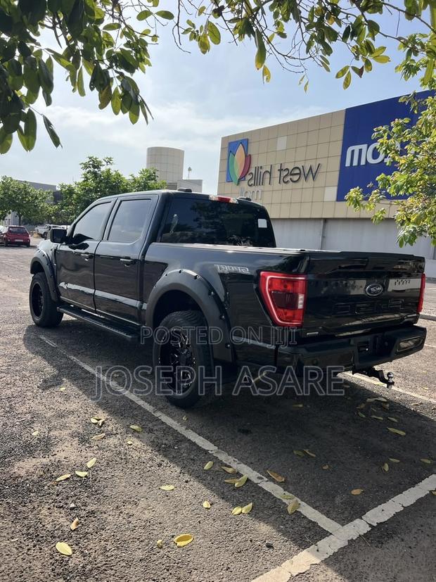 Ford F-150 LARIAT 2023 Black