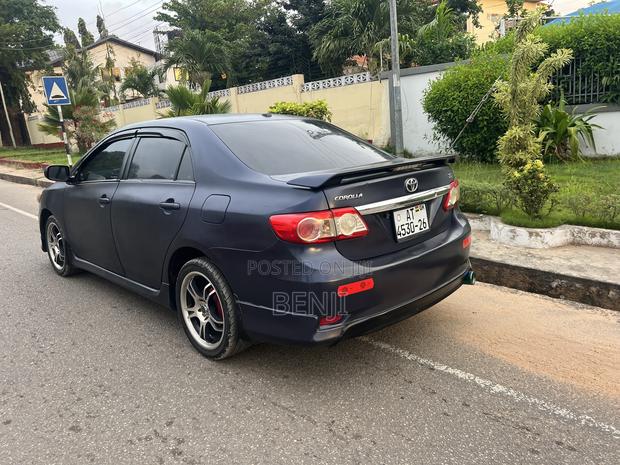 Toyota Corolla 2013 Blue
