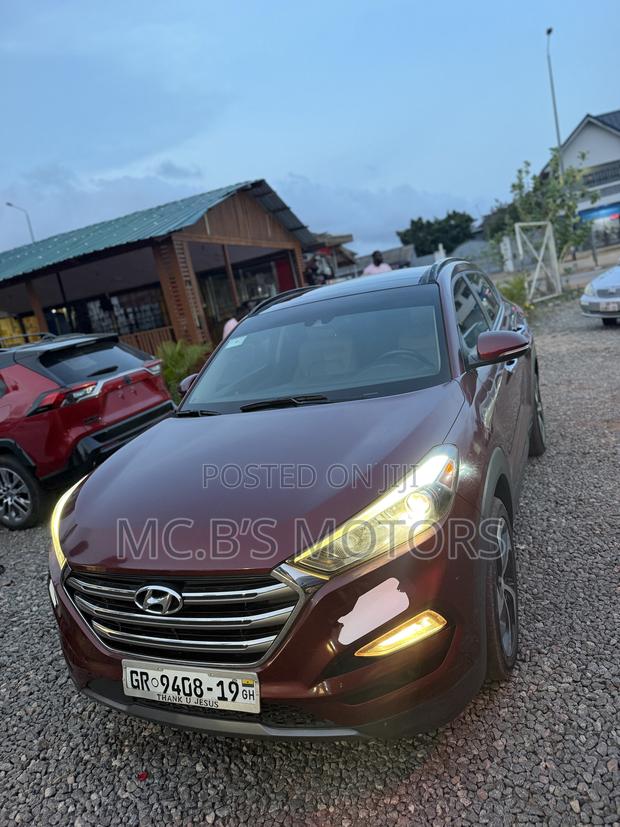 Hyundai Tucson 2017 Brown