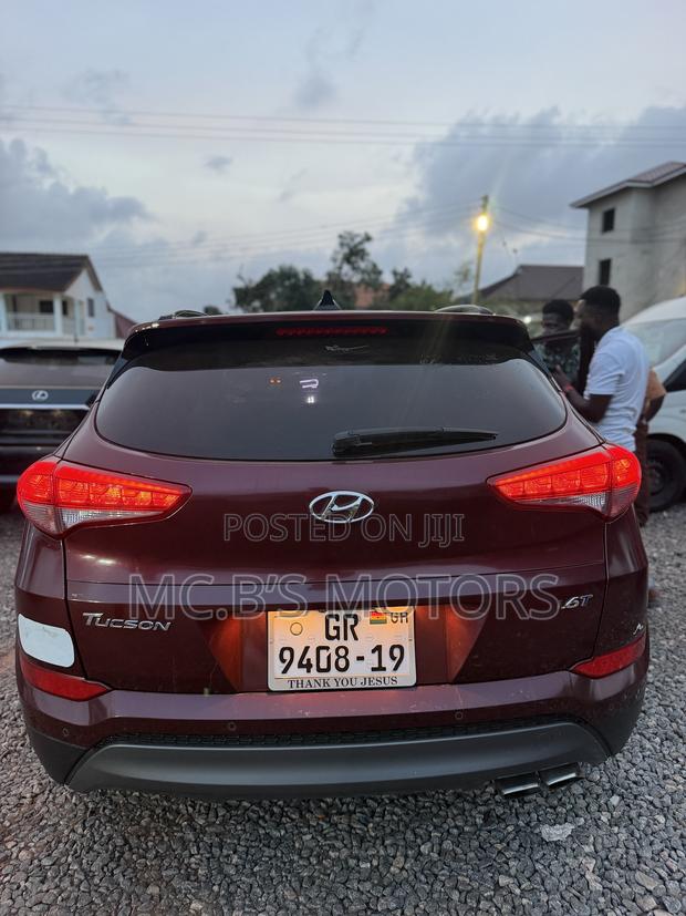 Hyundai Tucson 2017 Brown