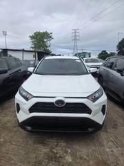 Toyota RAV4 LE AWD 2019 White for sale