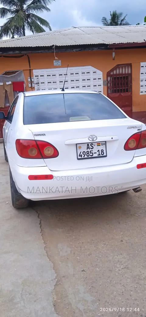 Toyota Corolla 2007 White