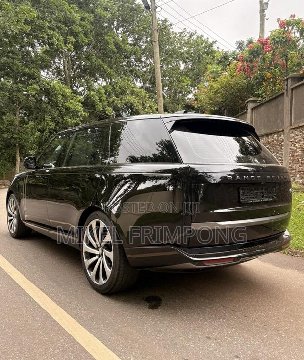 Land Rover Range Rover Vogue 2024 Black