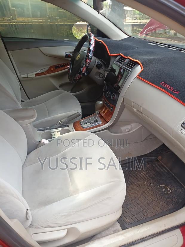 Toyota Corolla XLE 4dr Sedan (1.8L 4cyl 4A) 2009 Red