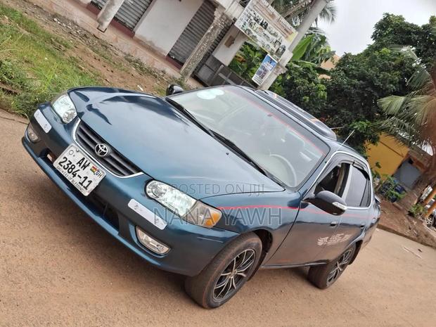 Toyota Corolla 2002 Green
