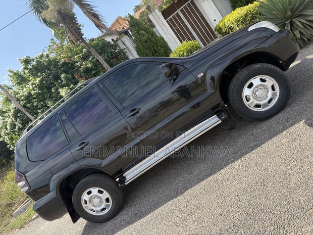 Toyota Land Cruiser Prado 2.7 i 2012 Black