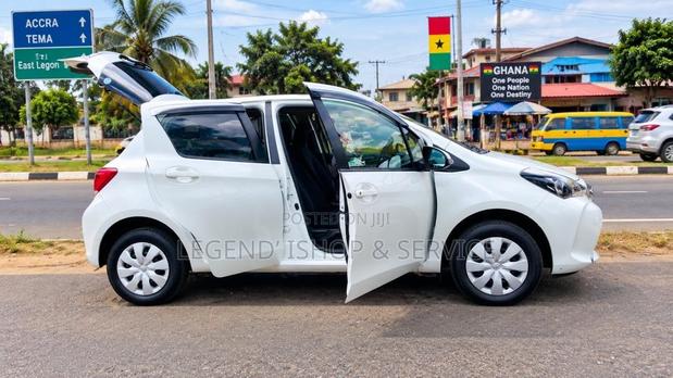 Toyota Vitz 1.3 AWD 3dr 2015 White