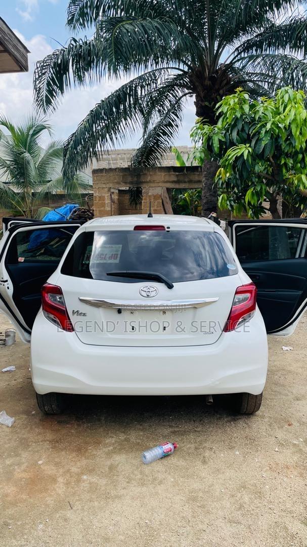 Toyota Vitz 1.3 AWD 3dr 2015 White
