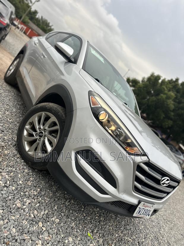 Hyundai Tucson 2016 Silver