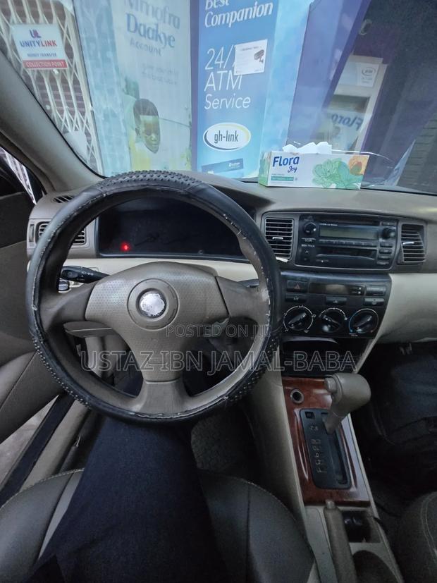 Toyota Corolla LE 2007 Gold