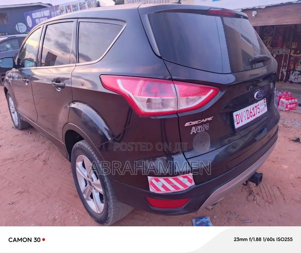 Ford Escape SE FWD 2016 Black