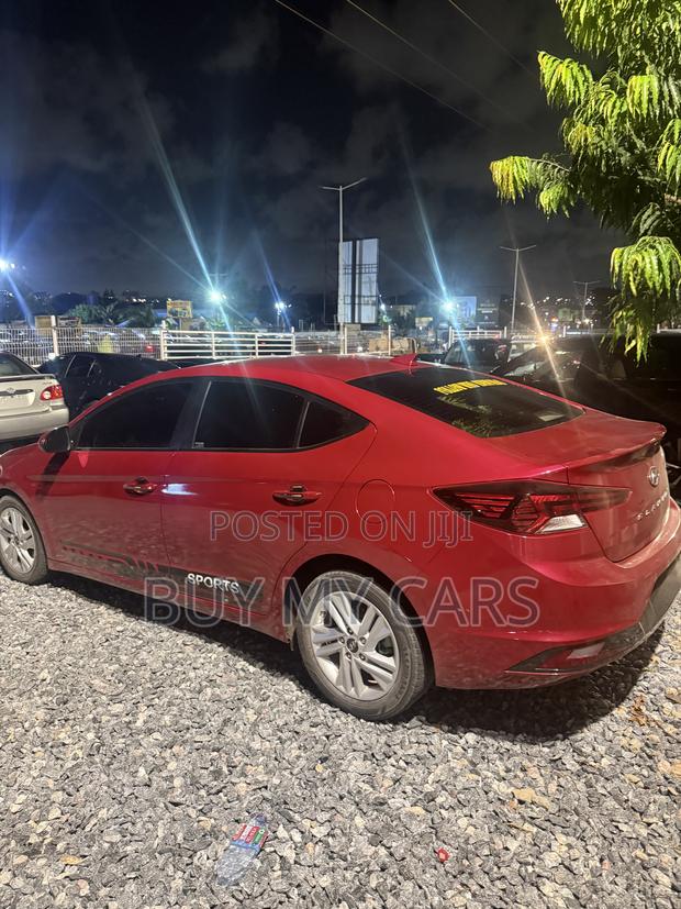 Hyundai Elantra Sport 2019 Red